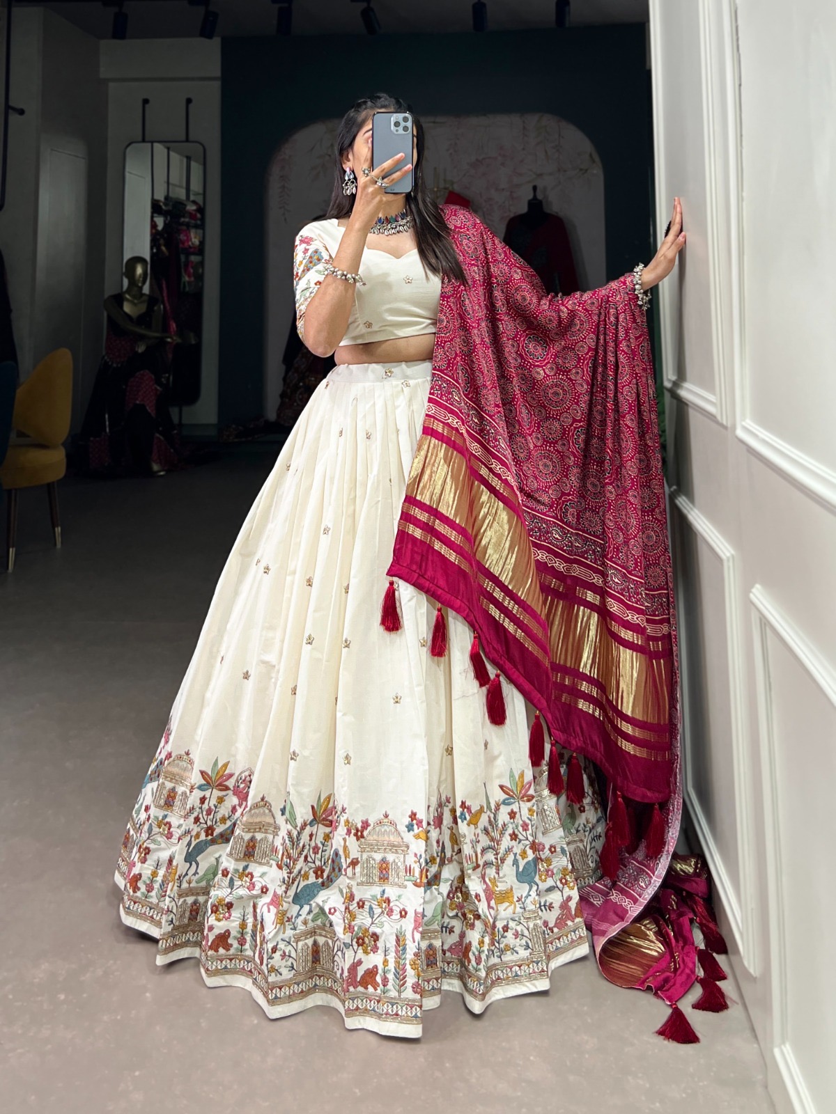 Lahenga Choli Khadi Cotton - Image 3