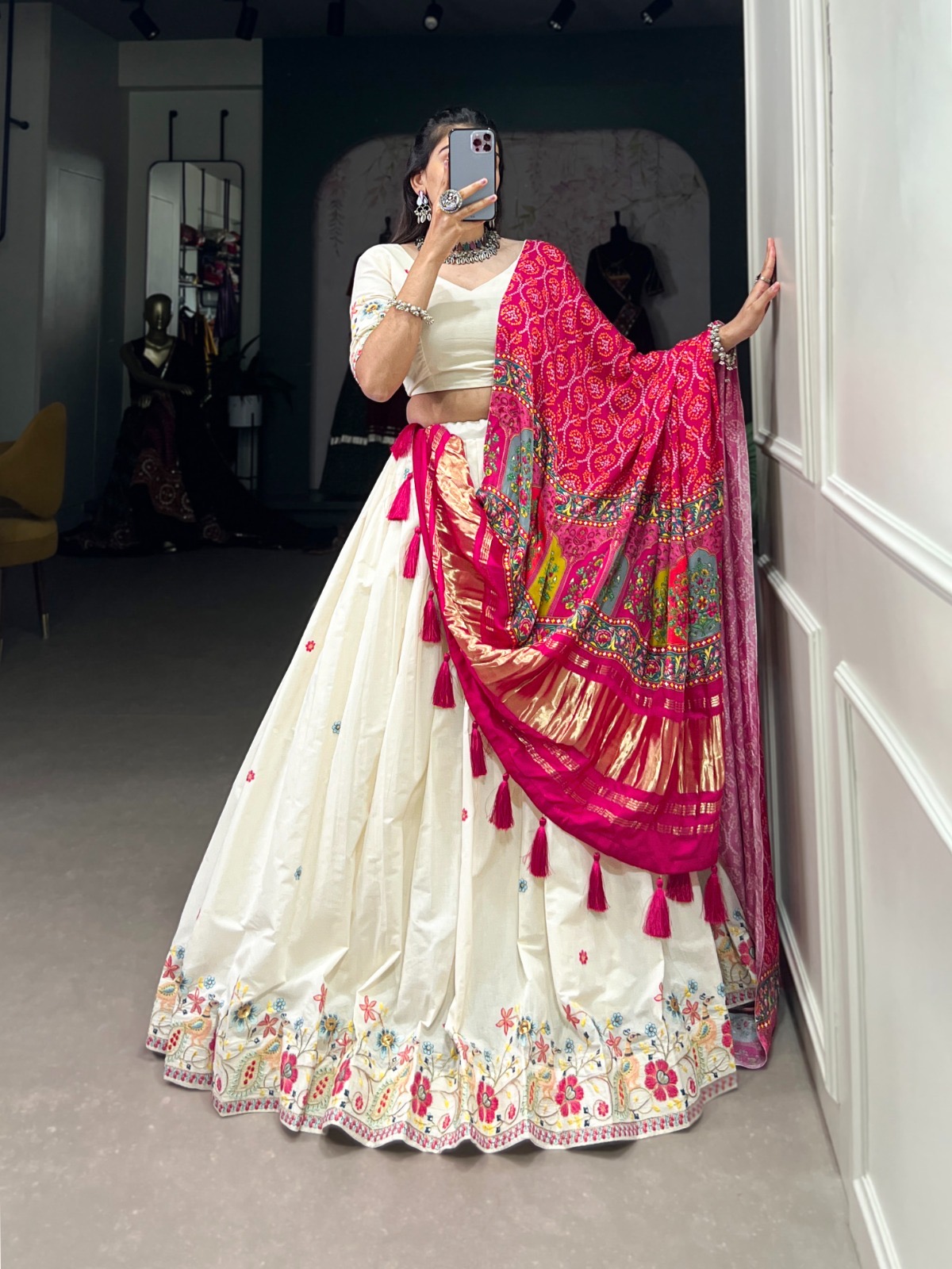 Lehenga Choli Khadi Cotton - Image 3