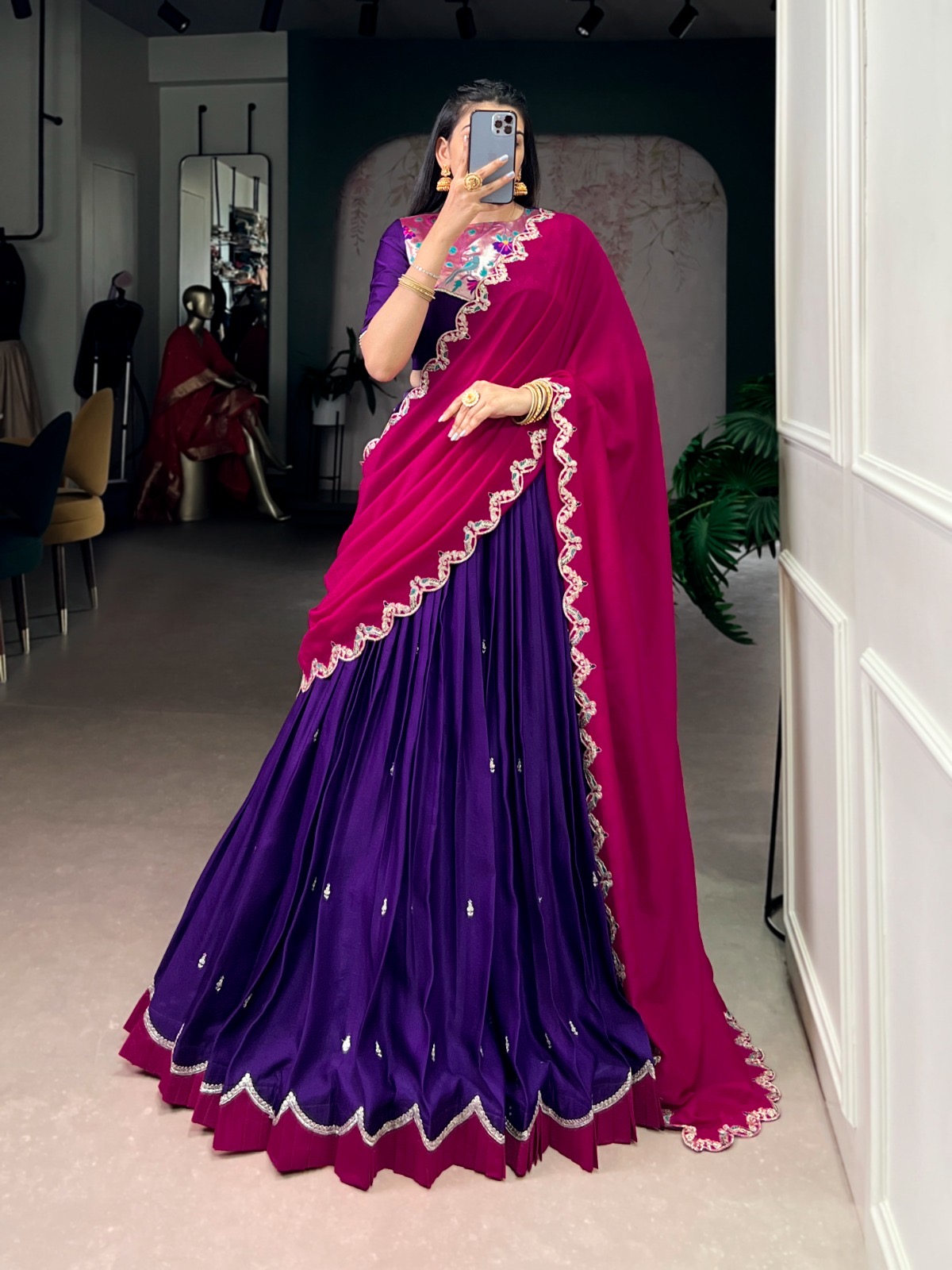 Lahenga Choli Set Naysha